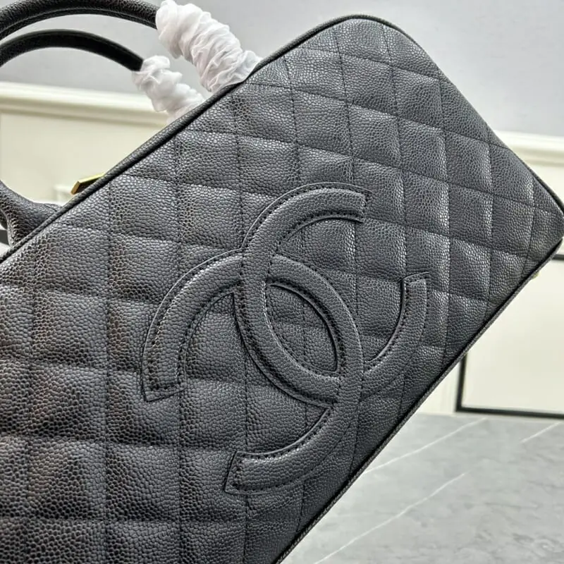 chanel aaa qualite sac a main  pour femme s_11752073